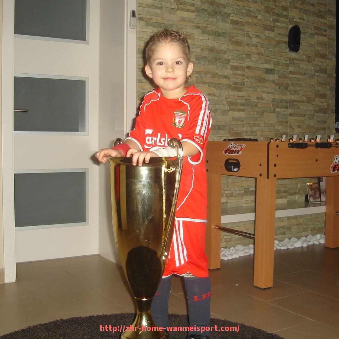 完美体育官方网站-2021年总决赛中字母哥连续得分对胜负走向的决定性作用