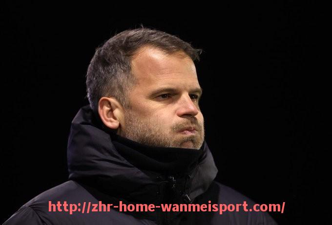 完美体育官方网站-NBA东部排名最新榜单及球队战绩走势分析